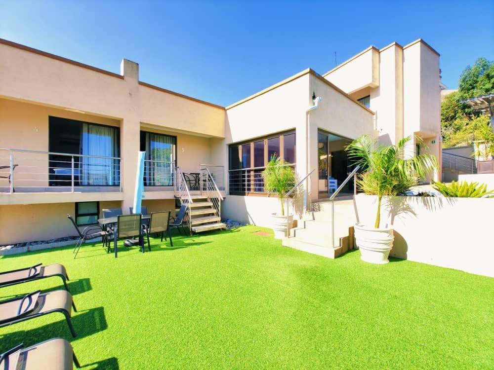 Sibebe View Villa ムババーネ エクステリア 写真